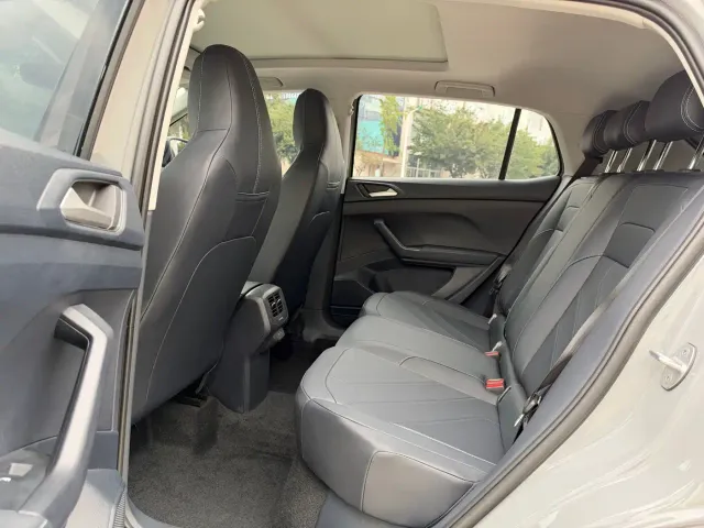 Volkswagen Tharu — Фото автомобиля 8