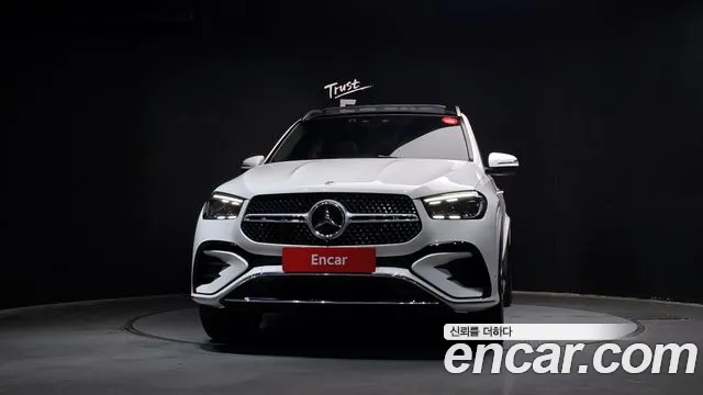 Mercedes-Benz GLE-Class — Фото автомобиля 3