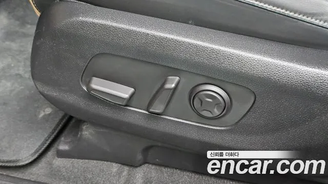 Kia Carnival 4th Gen — Фото автомобиля 19