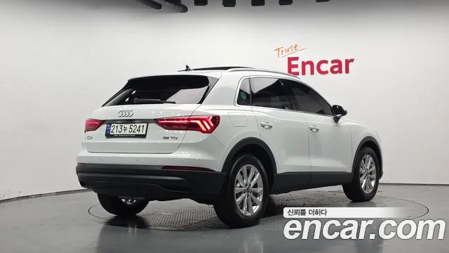 Audi Q3 F3 — Фото автомобиля 2