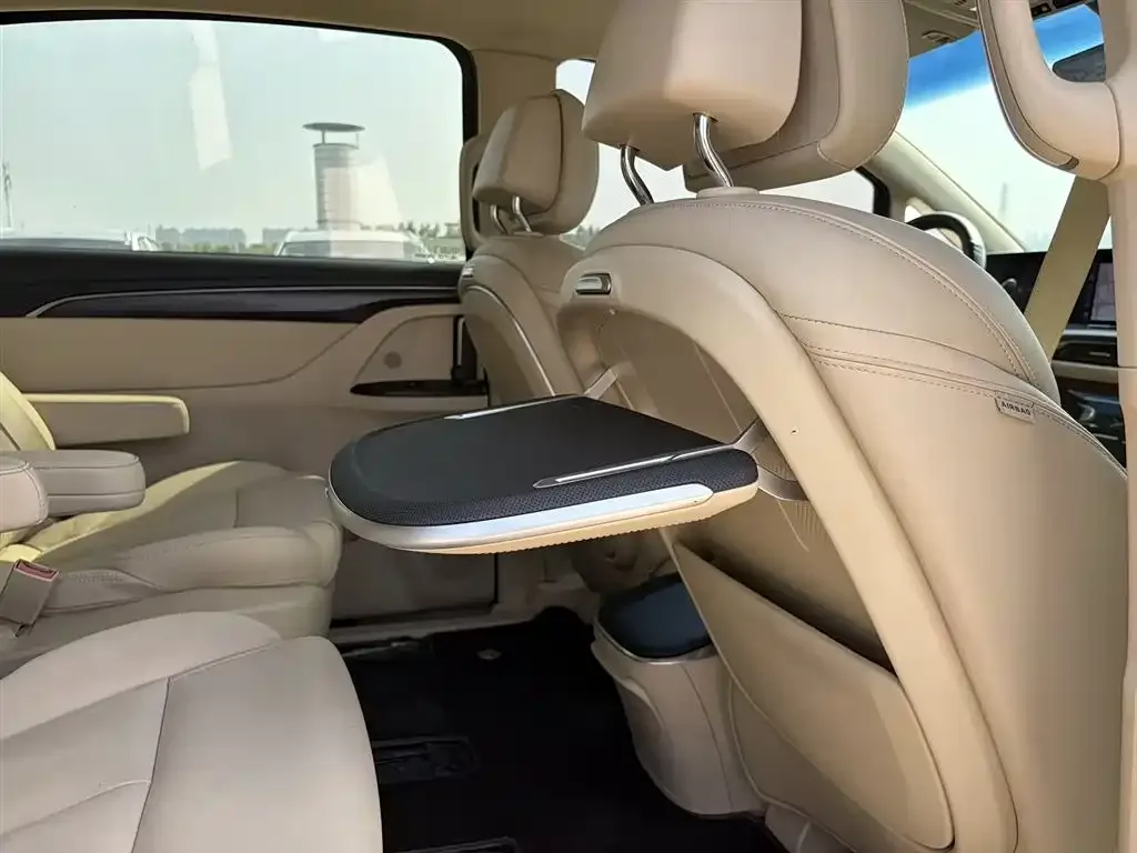 Buick Buick GL8 2023 ES Landmaster Exclusive — Фото автомобиля 18