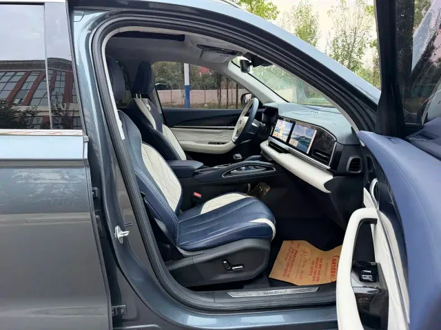 Geely Xingyue L — Фото автомобиля 12