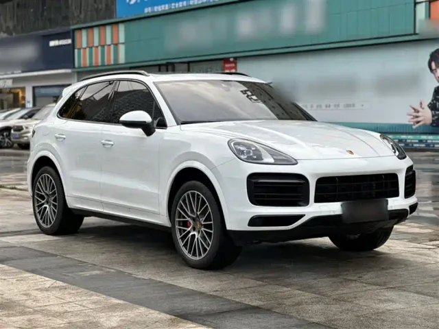 Porsche Cayenne — Фото автомобиля 5