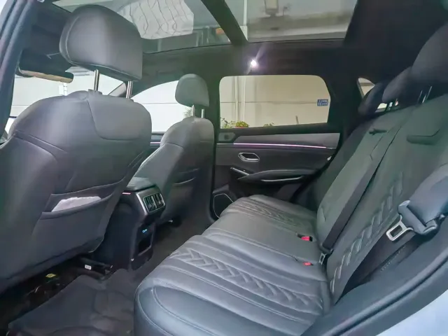 BYD Song L DM-i — Фото автомобиля 8