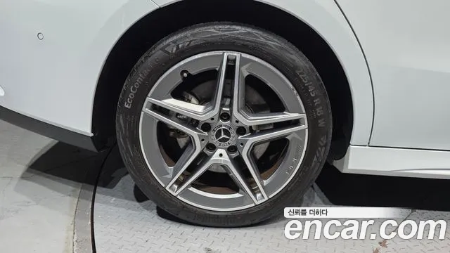 Mercedes-Benz CLA-Class — Фото автомобиля 5