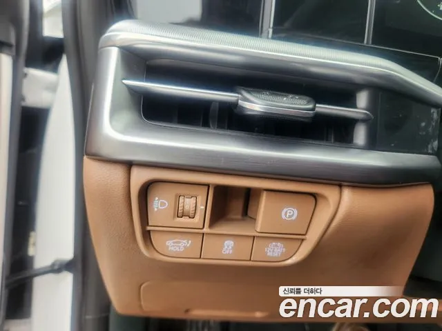 Hyundai Grandeur GN7 — Фото автомобиля 14