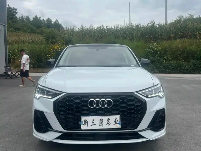 Audi Q3 Sportback — Фото автомобиля 4