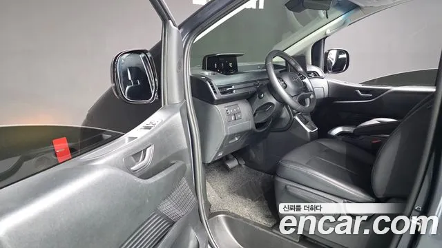 Hyundai Staria Staria Карго 5 мест — Фото автомобиля 10