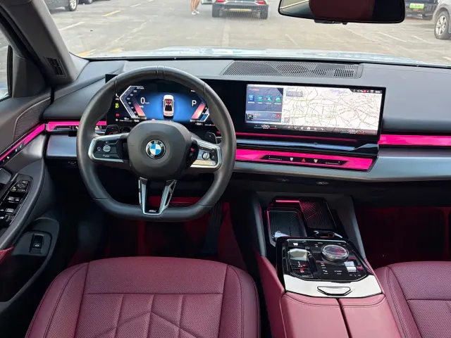 BMW 5 Series — Фото автомобиля 8