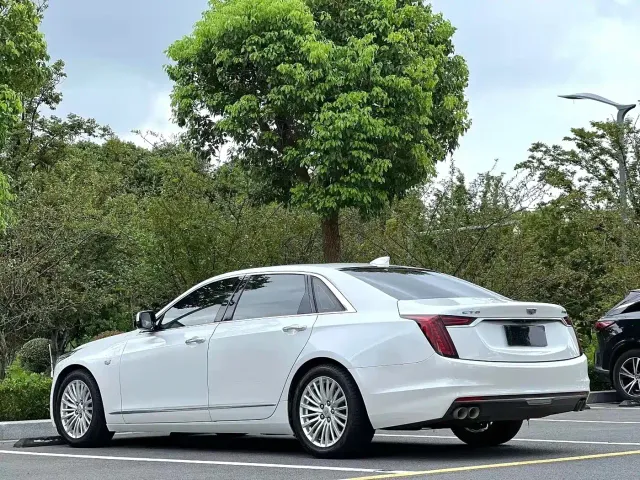 Cadillac CT6 — Фото автомобиля 5