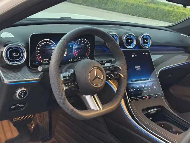 Mercedes-Benz C-Class — Фото автомобиля 9