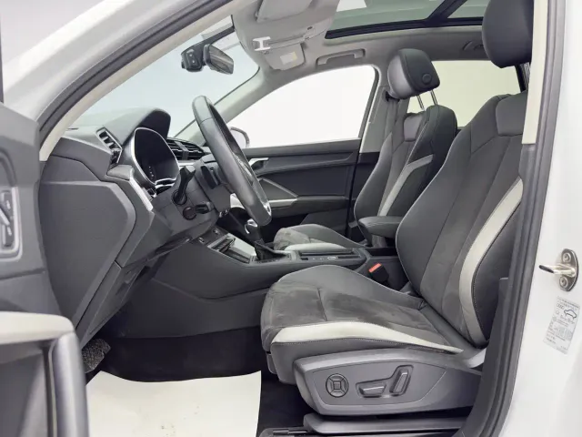 Audi Q3 — Фото автомобиля 9