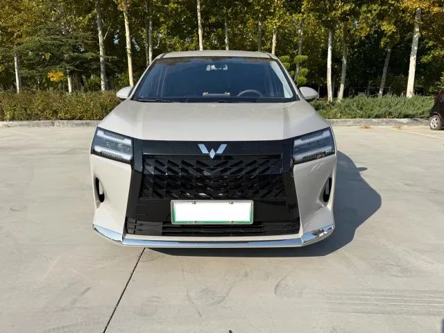 Wuling Starlight 730 — Фото автомобиля 2