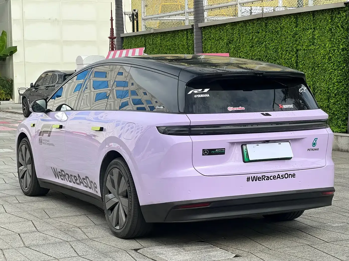Li Auto Li i8 2025 Standard Edition — Фото автомобиля 4