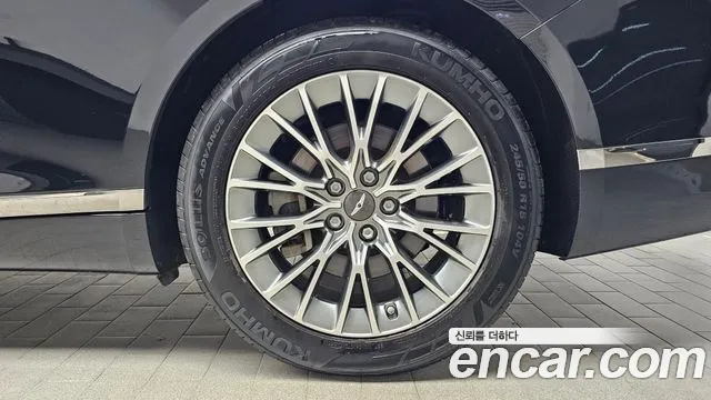Genesis G80 Бензин 2.5 турбо AWD — Фото автомобиля 18