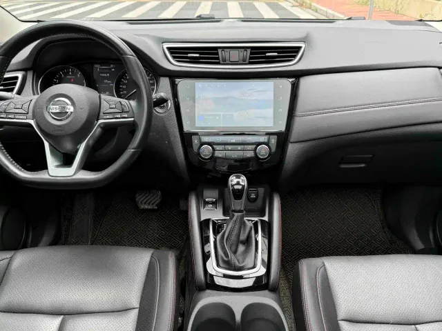 Nissan Qashqai — Фото автомобиля 12
