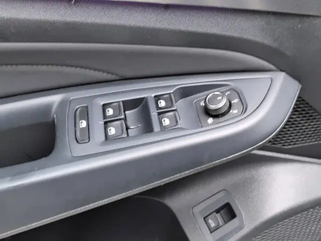 Volkswagen Passat — Фото автомобиля 9