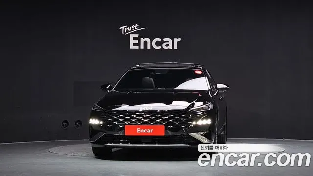 Kia K8 Hybrid — Фото автомобиля 3