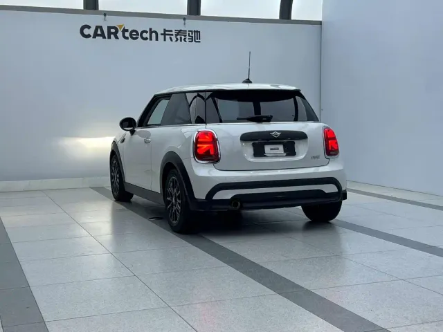 MINI Hatch — Фото автомобиля 5