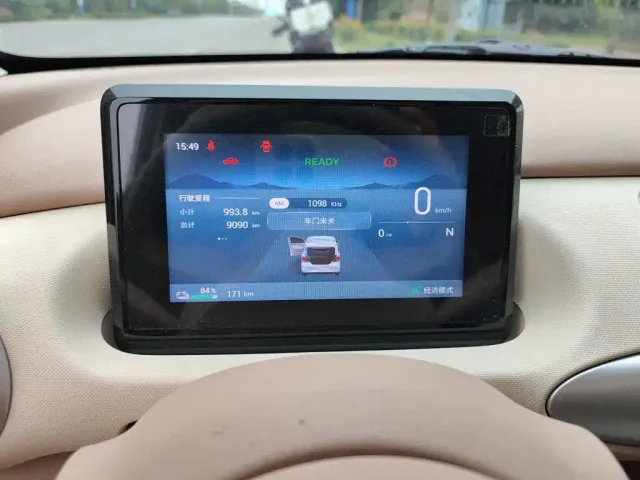 Wuling Hongguang Mini EV — Фото автомобиля 7