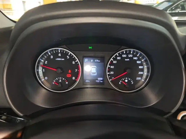 Kia KX1 — Фото автомобиля 11