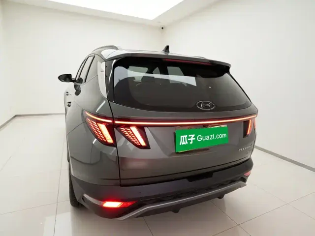 Hyundai Tucson — Фото автомобиля 5