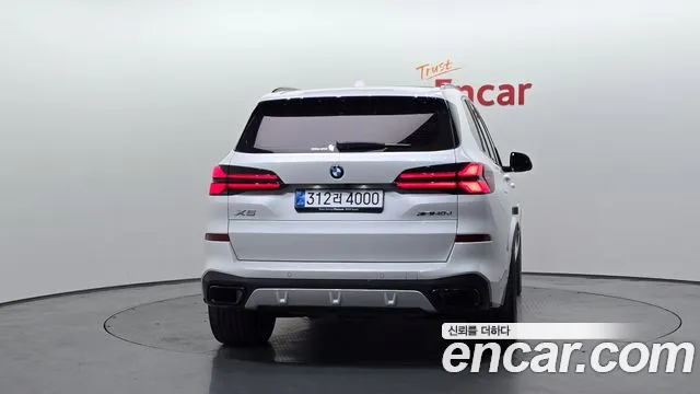 BMW X5 — Фото автомобиля 4