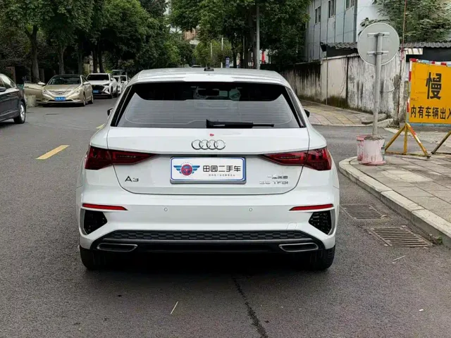 Audi A3 — Фото автомобиля 5