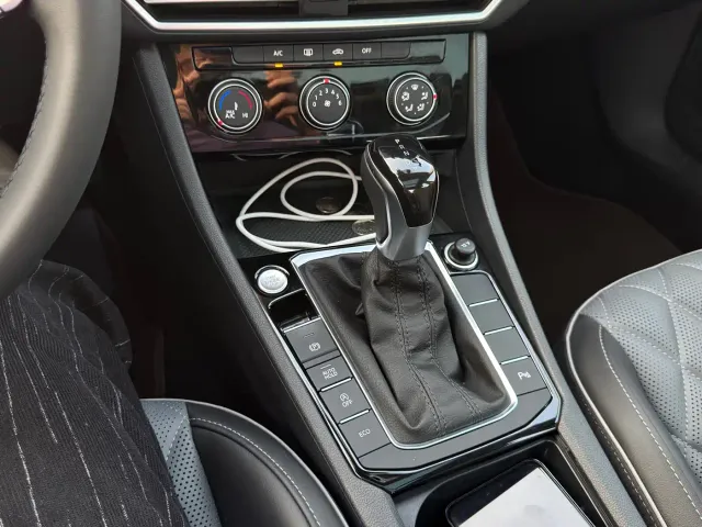 Volkswagen Sagitar — Фото автомобиля 7