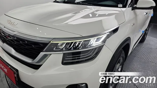Kia Seltos Seltos Бензин 1.6 турбо 2WD — Фото автомобиля 22