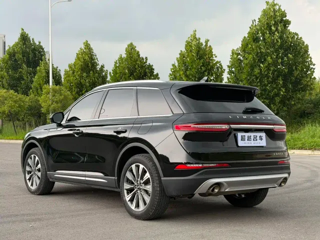 Lincoln Corsair — Фото автомобиля 7