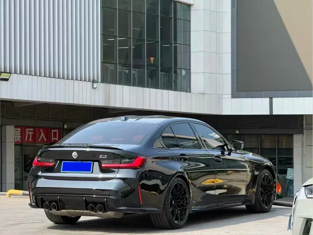 BMW M3 — Фото автомобиля 9