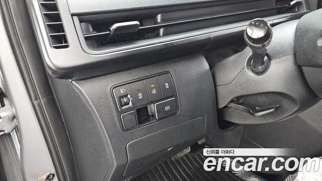 Hyundai Staria Staria Карго 5 мест — Фото автомобиля 18