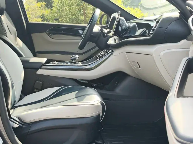 BYD Qin PLUS — Фото автомобиля 15