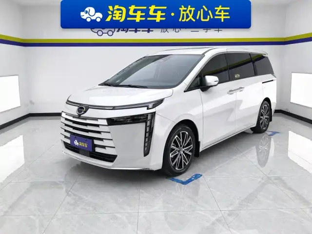 Фотография автомобиля — GAC Trumpchi E8