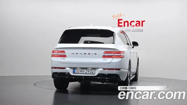 Genesis GV80 — Фото автомобиля 4