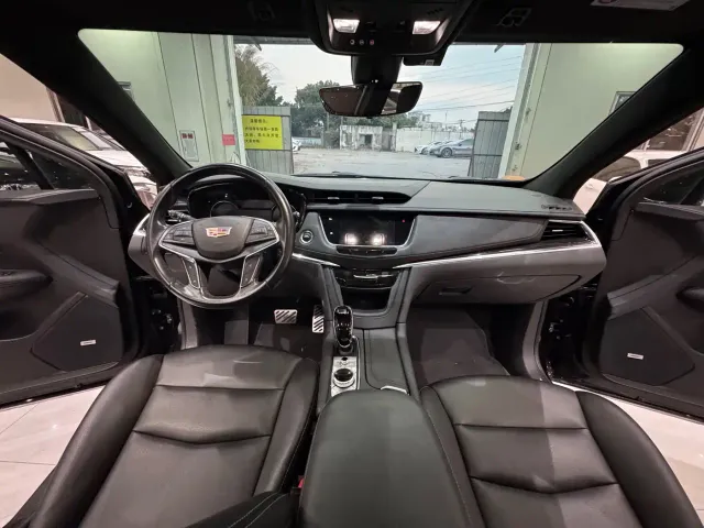 Cadillac XT5 — Фото автомобиля 20