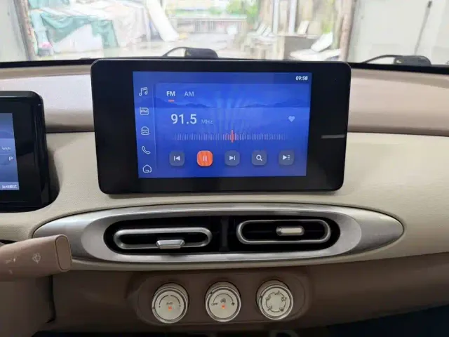 Wuling Hongguang Mini EV — Фото автомобиля 4