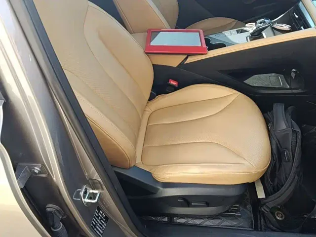 Roewe RX5 — Фото автомобиля 24