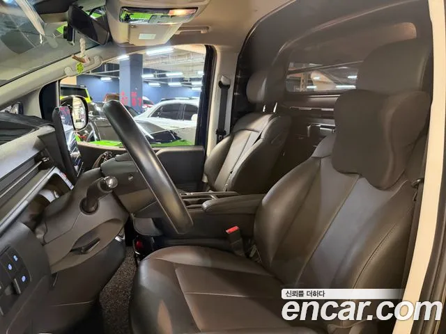 Hyundai Staria Staria (New) — Фото автомобиля 9
