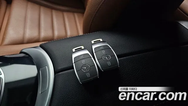 Mercedes-Benz GLC-Class — Фото автомобиля 21
