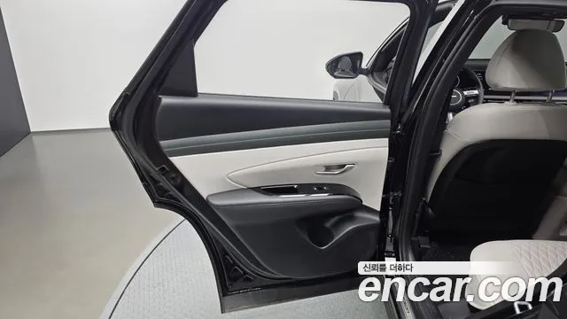 Hyundai Tucson Новый Tucson (NX4) Бензин 1.6 турбо 2WD — Фото автомобиля 21