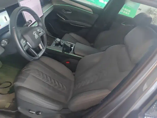BYD Song L DM-i 2025 Smart Drive 160km Premium — Фото автомобиля 14