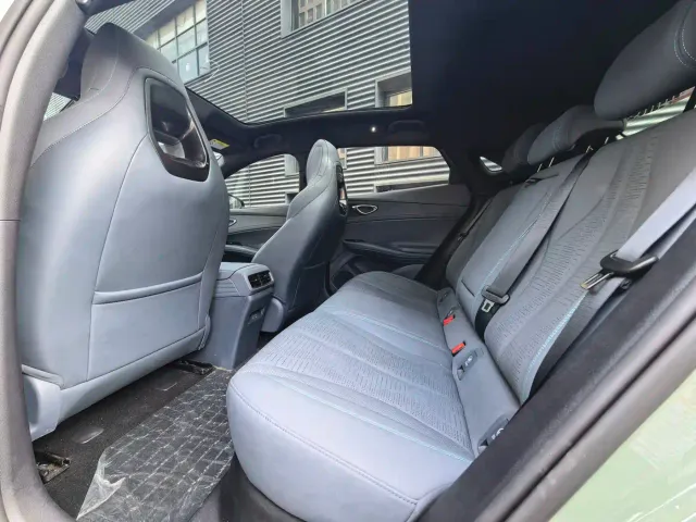 BYD Seal 06 GT — Фото автомобиля 7