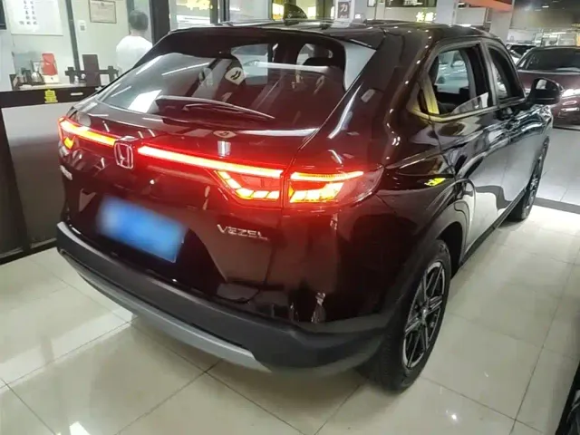 Honda Vezel — Фото автомобиля 6