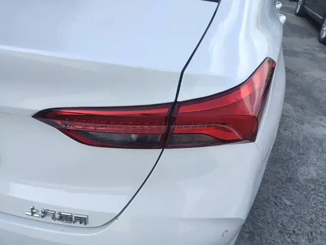 Buick Verano — Фото автомобиля 7