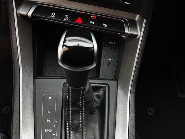 Audi Q3 — Фото автомобиля 10