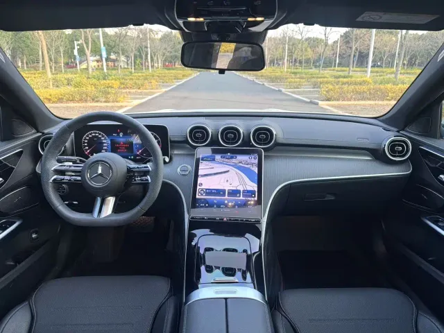Mercedes-Benz C-Class — Фото автомобиля 6