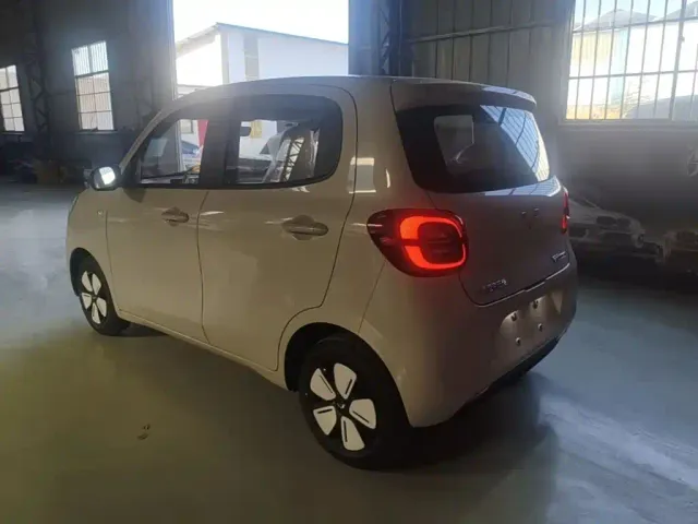 Wuling Hongguang Mini EV — Фото автомобиля 4