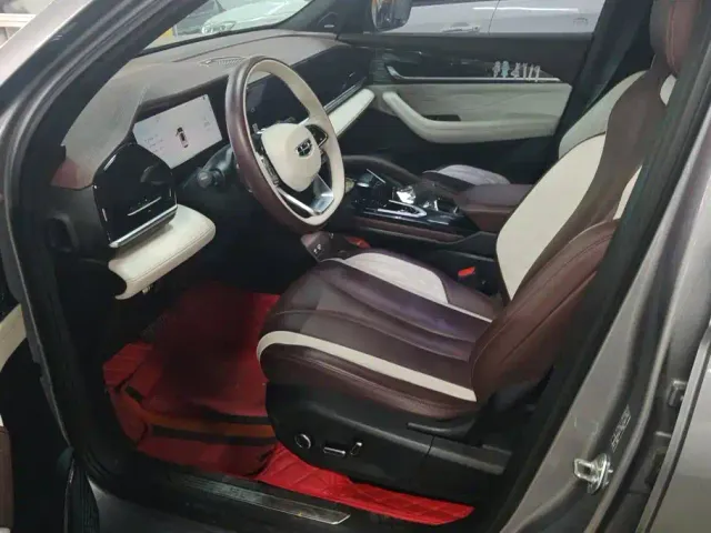 Geely Xingyue L 2021 2.0TD DCT EVO FWD Intelligent Premium Edition — Фото автомобиля 9